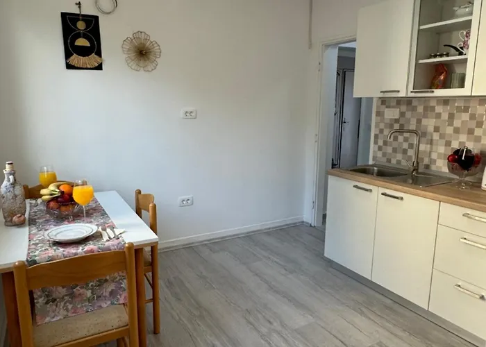 Laura Apartman